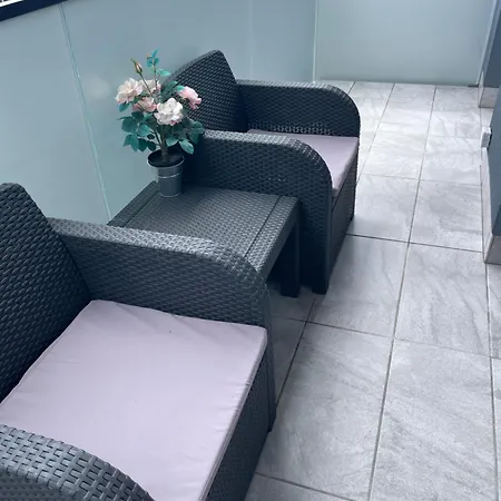 Uroczy - Mackiewicza 5, Parking, Netflix Apartment