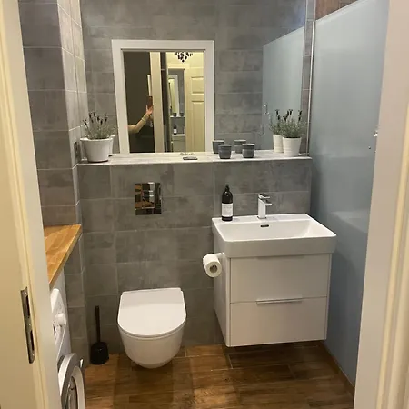 Uroczy - Mackiewicza 5, Parking, Netflix Apartment Lodz (Lodz)